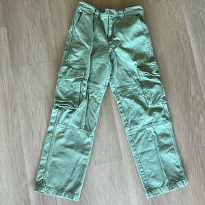 Aritzia TNA Troop Cargo Pant Green Streetwear